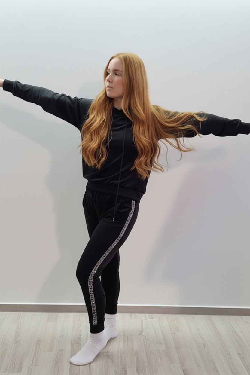 Sport / Freizeit Nicky Anzug Mit Bling Bling Applikation seitlich - Nicky's Kleiderstuebchen