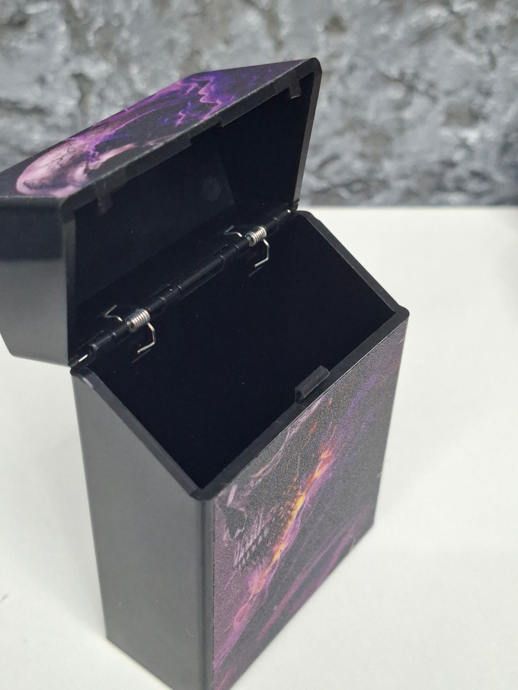 Boxen/ Dosen Nicky's Kleiderstuebchen  Unikate für Zigaretten