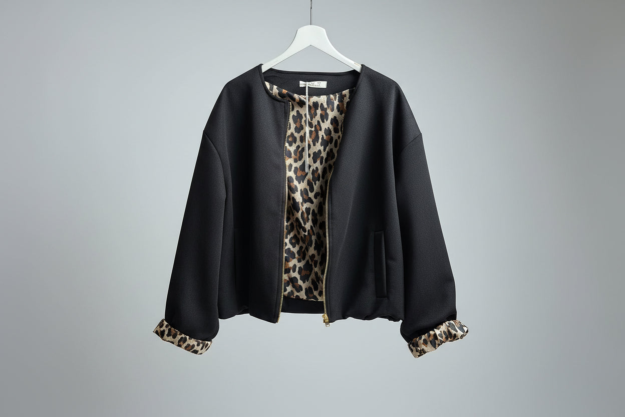 Bomber Jacke  Julia mit  Leo Abgesetzt